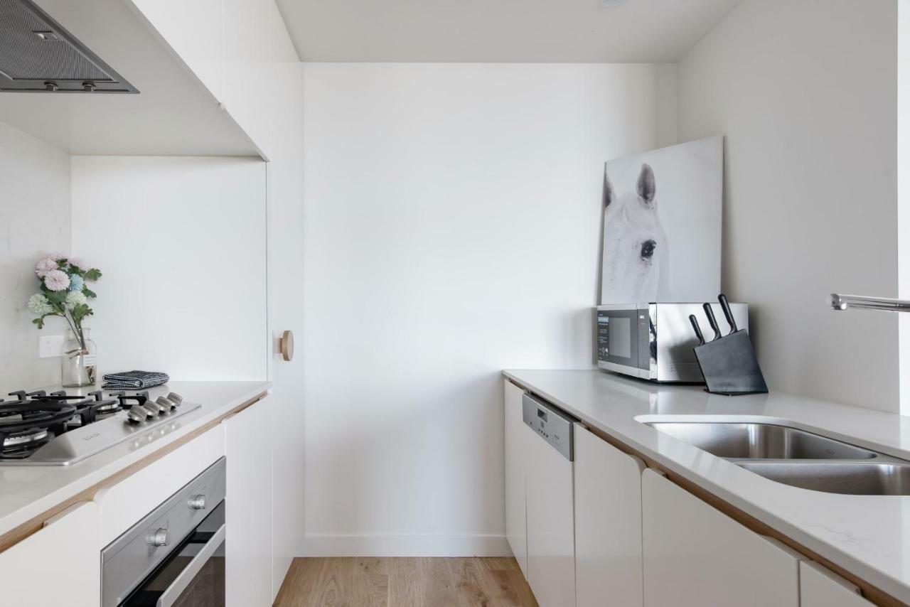 2 Bedrooms Apartment Doncaster Ngoại thất bức ảnh